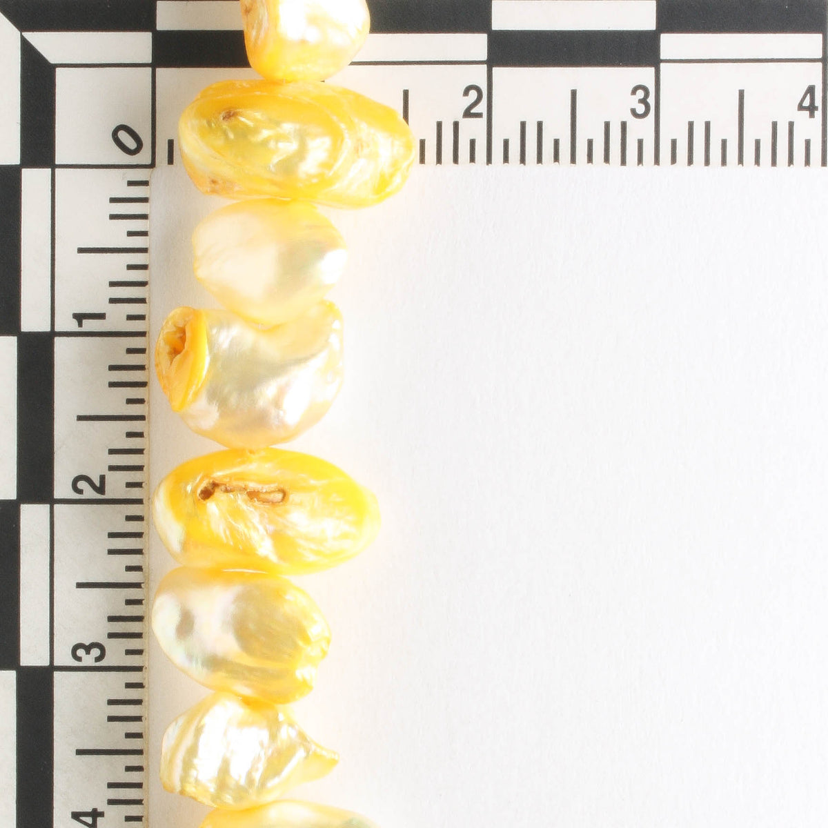 Freshwater Pearls - Dyed - 8" strand