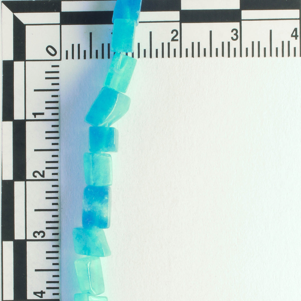 Quartz, Dyed - 8" strand