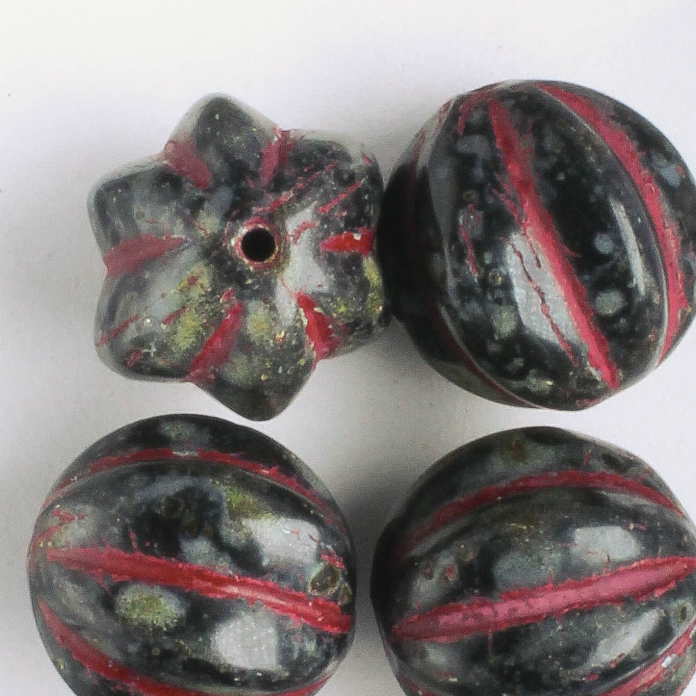 12mm Melon - Black Picasso with Red