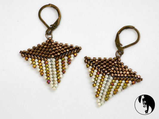 The Kite - an Irregular Polygon and Kite Earrings Pattern - PDF