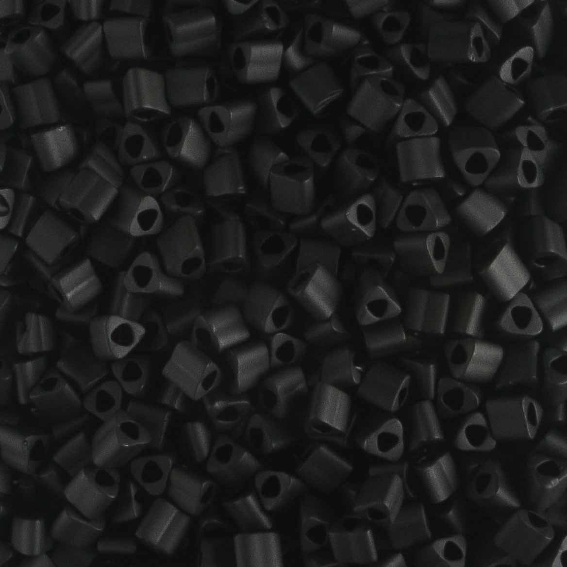 11/0 Triangle Matte Black - 10 grams