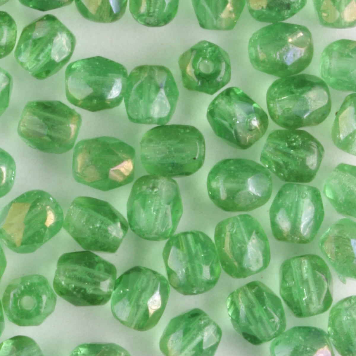 4mm Round Fire Polish Green Clarit
