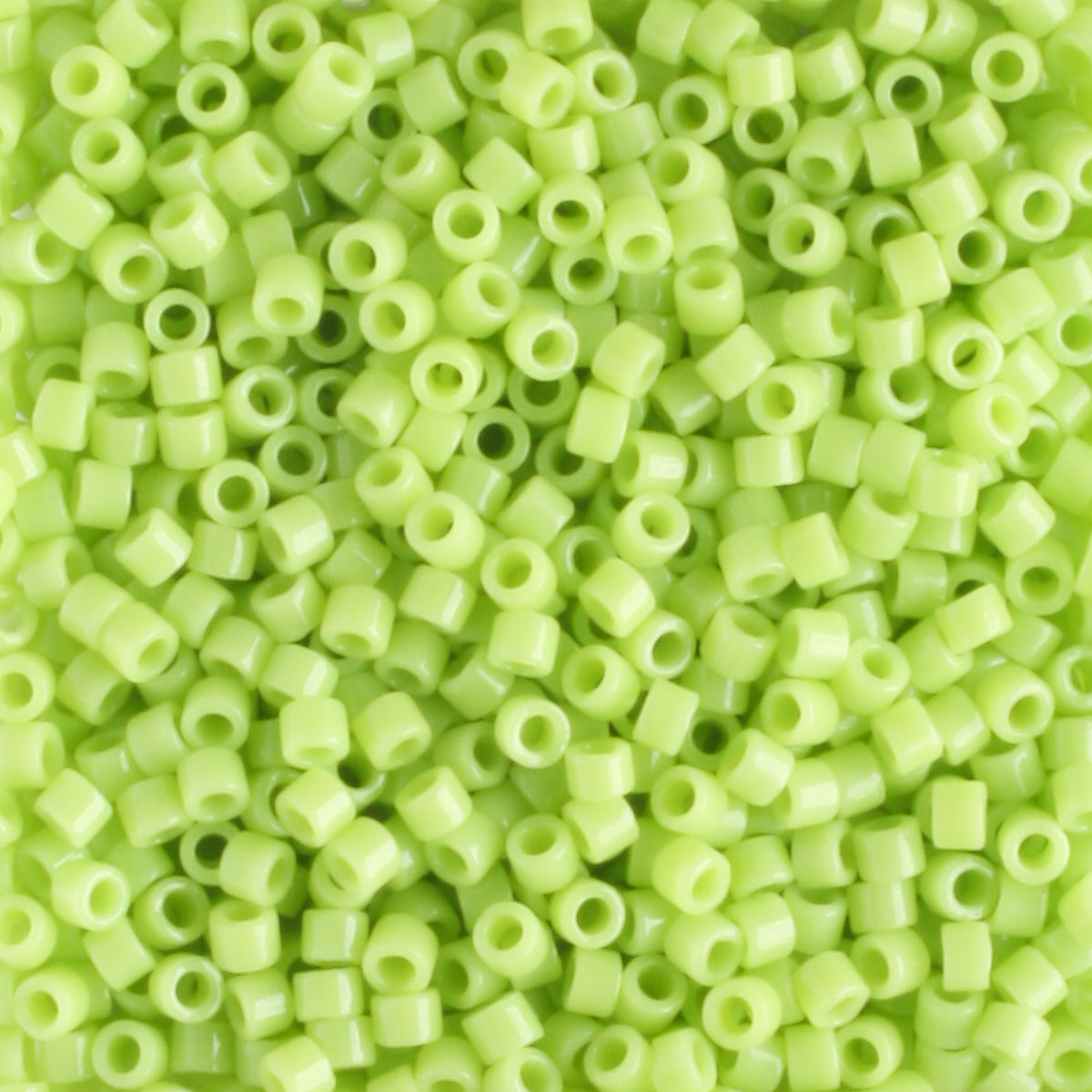 DB0733 Opaque Lime