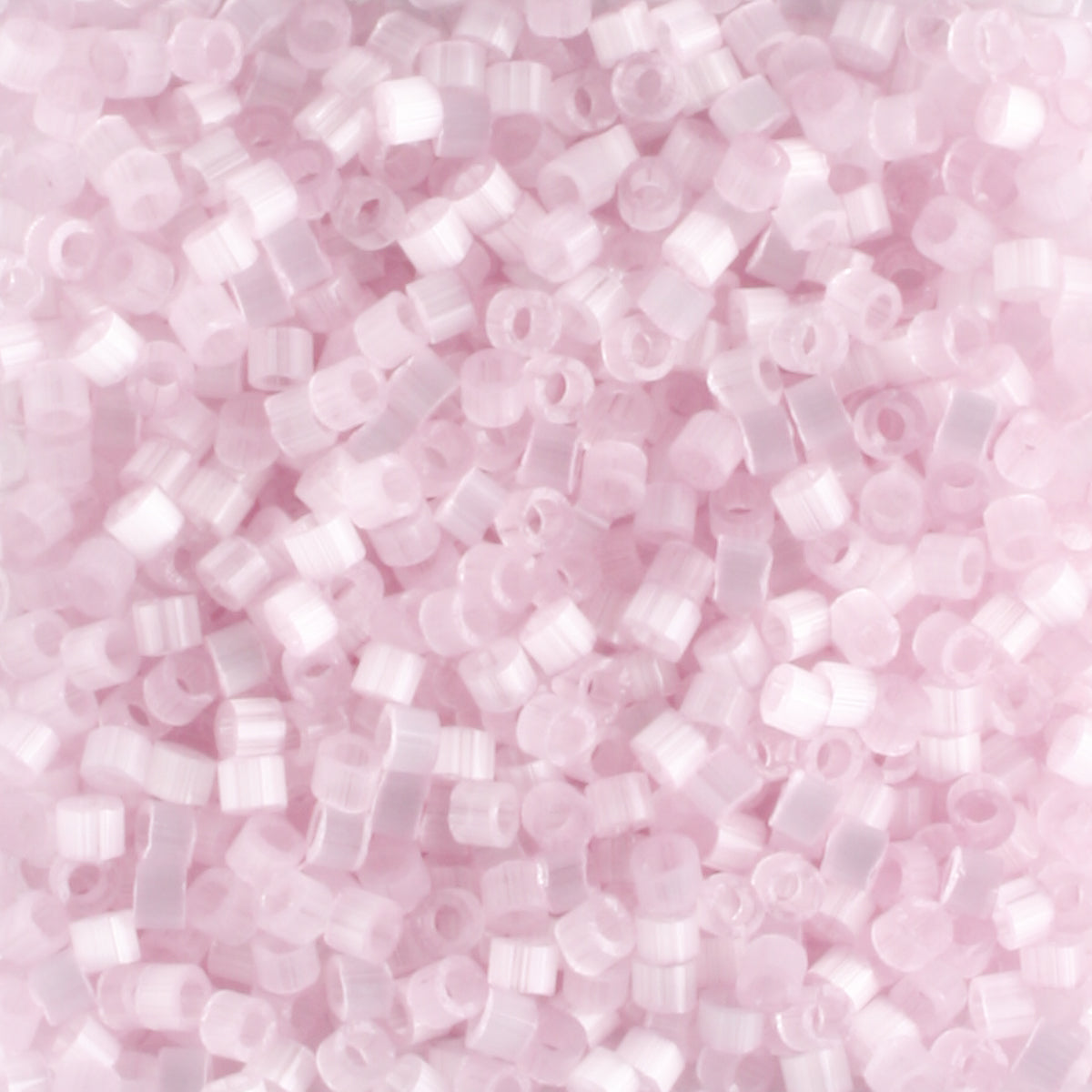 DB0833 Silk Pink (Discontinued)
