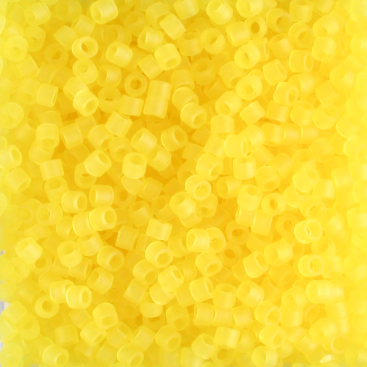 DB0743 Transparent Matte Light Yellow
