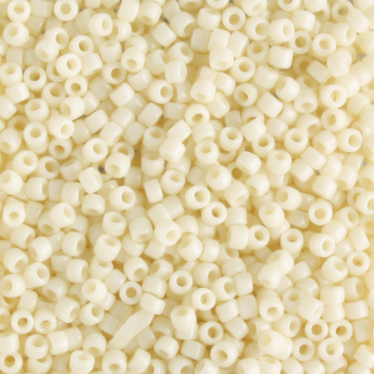 15/0 Opaque Light Beige - 5 grams