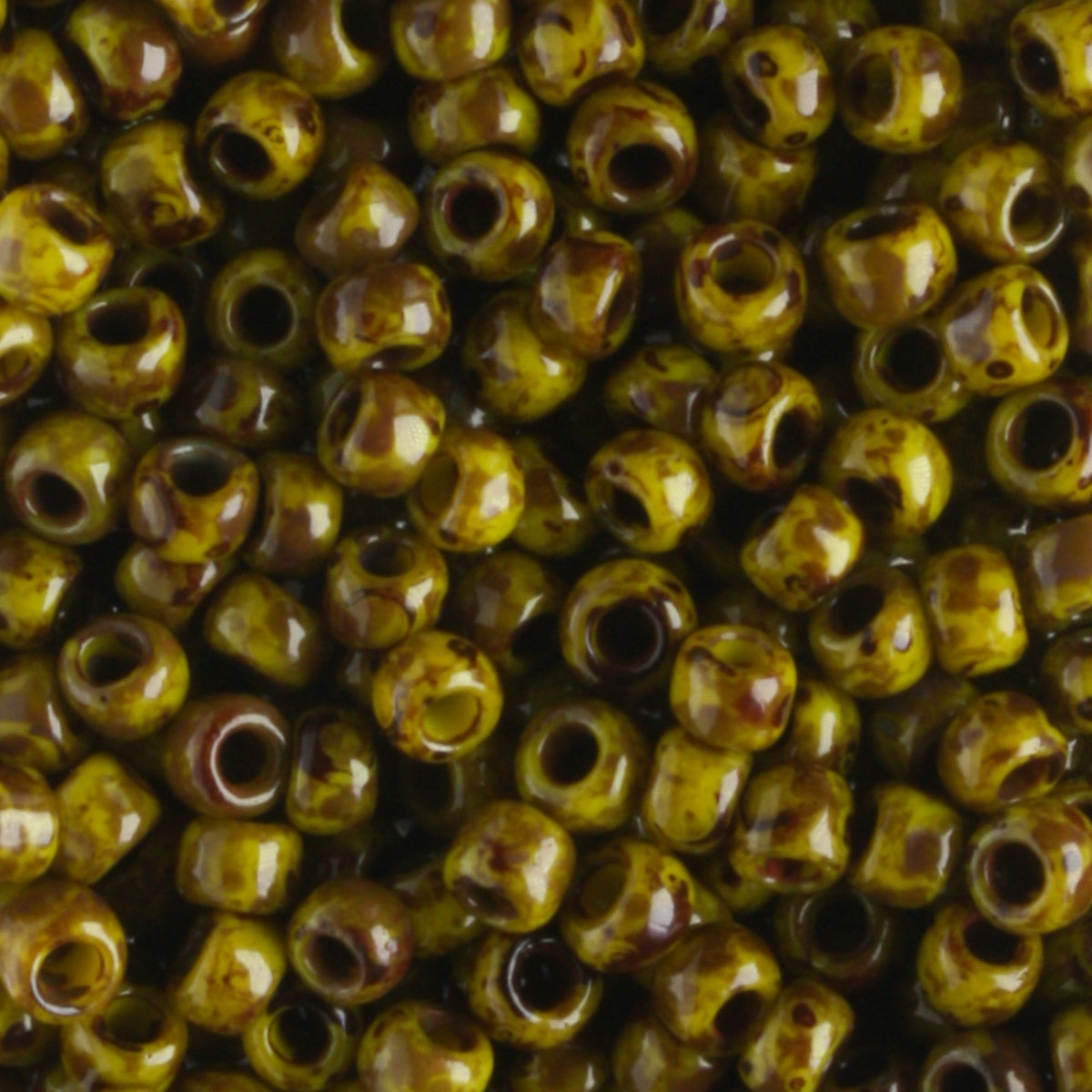 8/0 Hybrid Opaque Dandelion Picasso - 10 grams