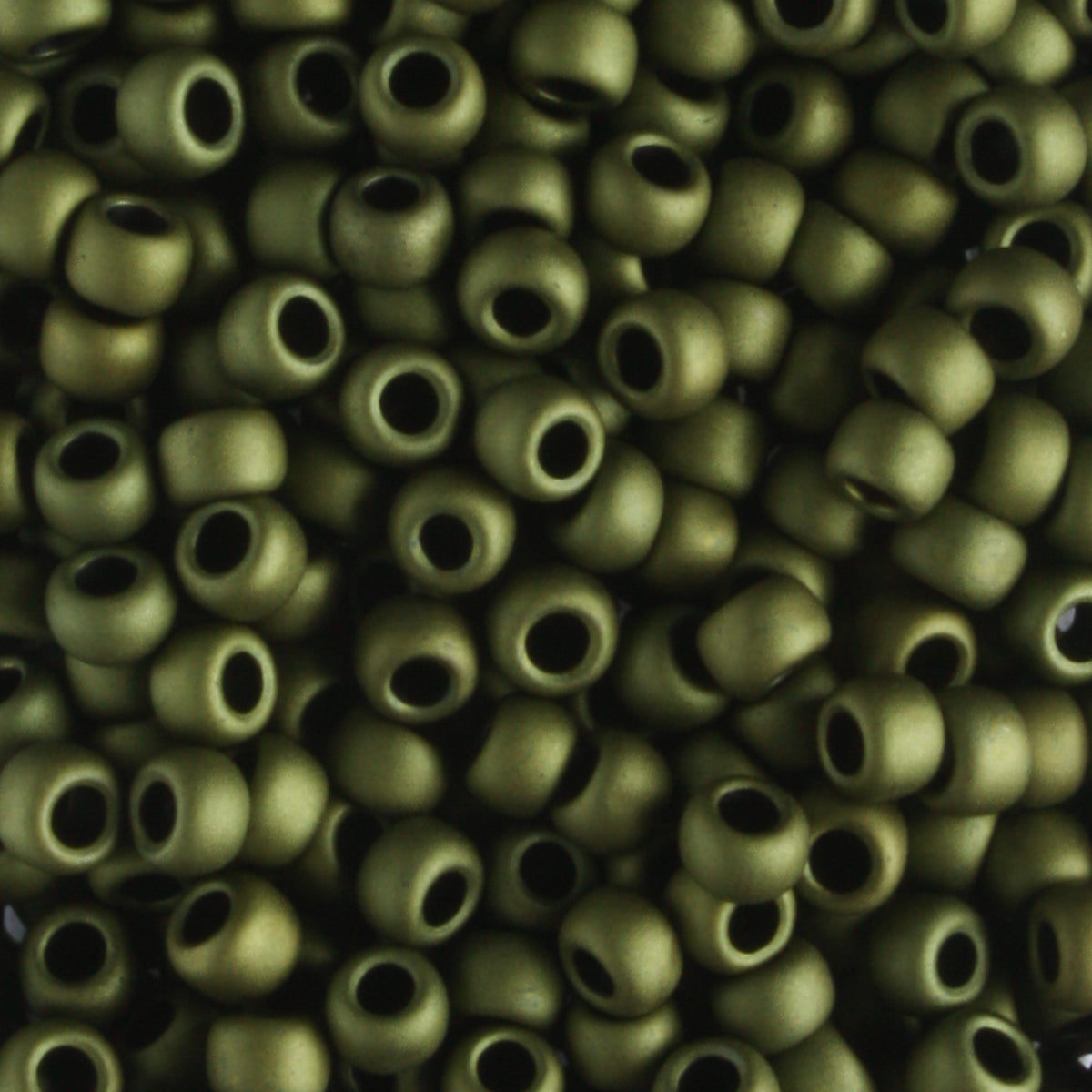 8/0 Matte Dark Olive - 10 grams