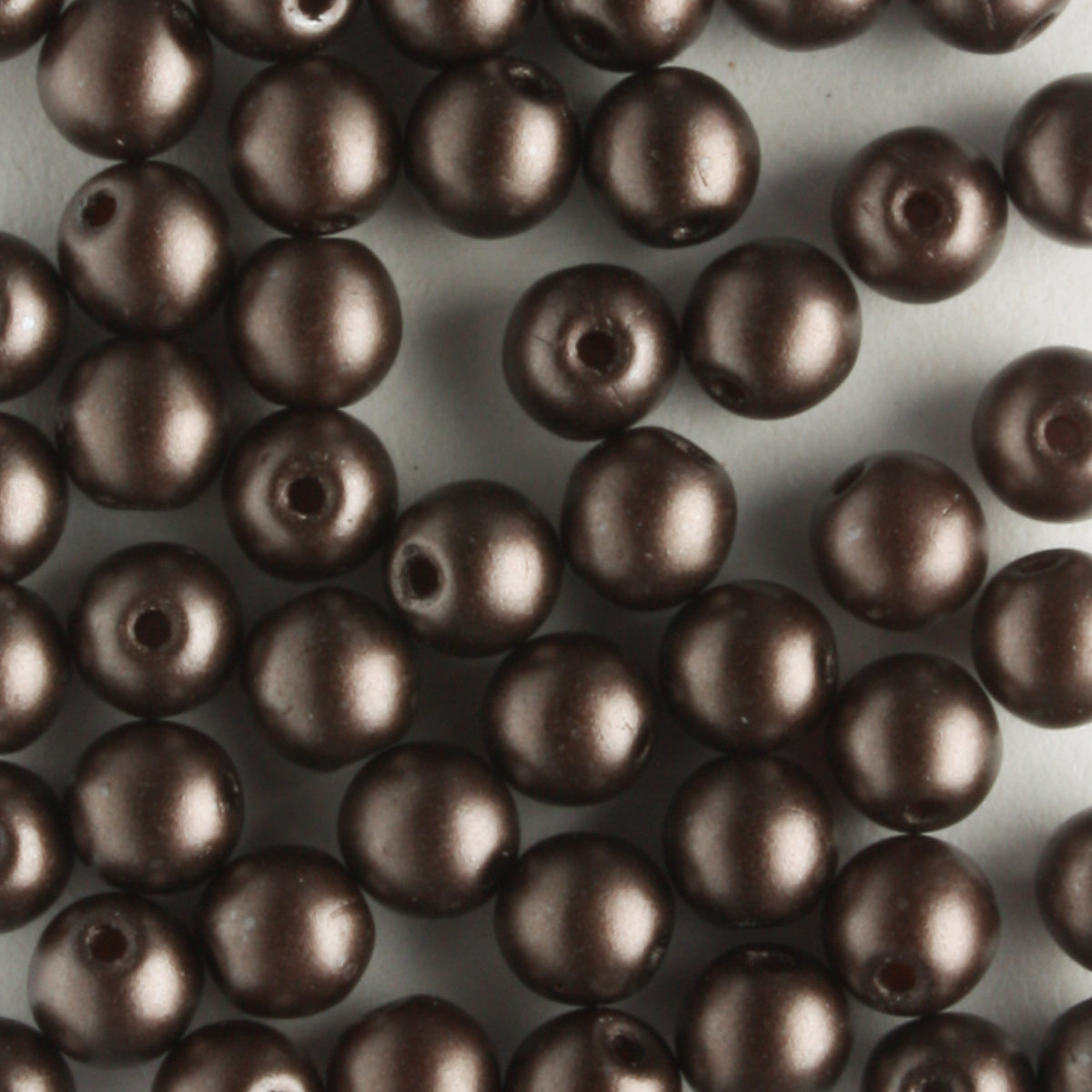 4mm Round Glass Pearls Bistre - 100 beads