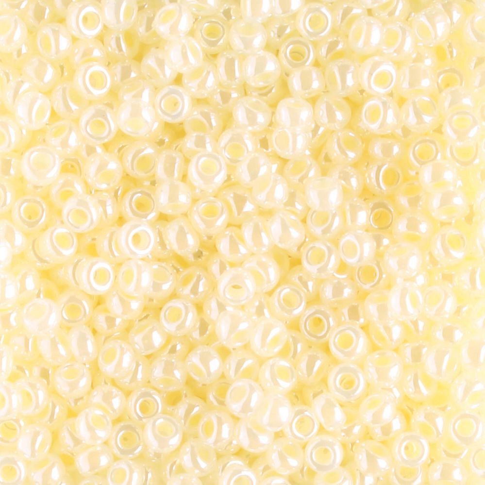 11-0527 Buttercream Ceylon