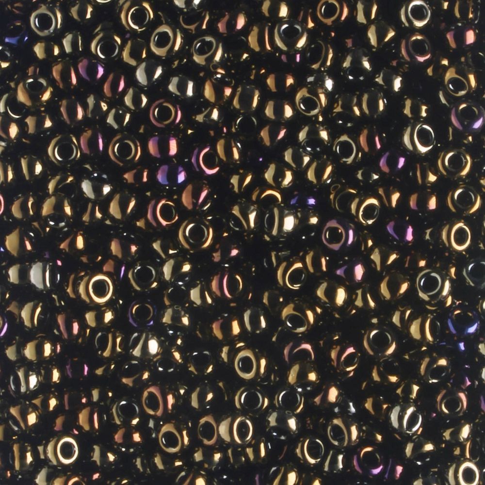 11-0458 Metallic Iris Brown