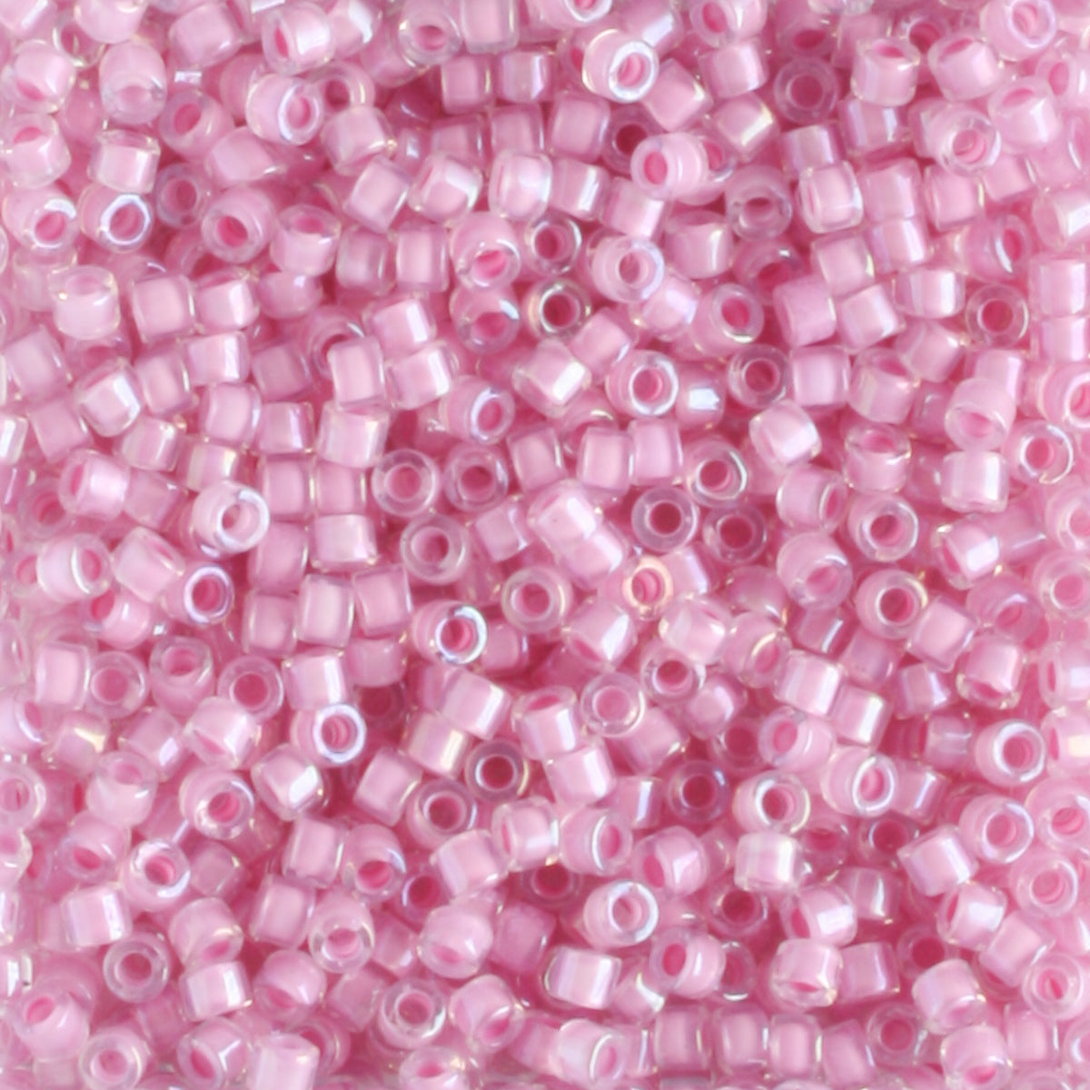 DB0072 Light Lilac Lined Crystal