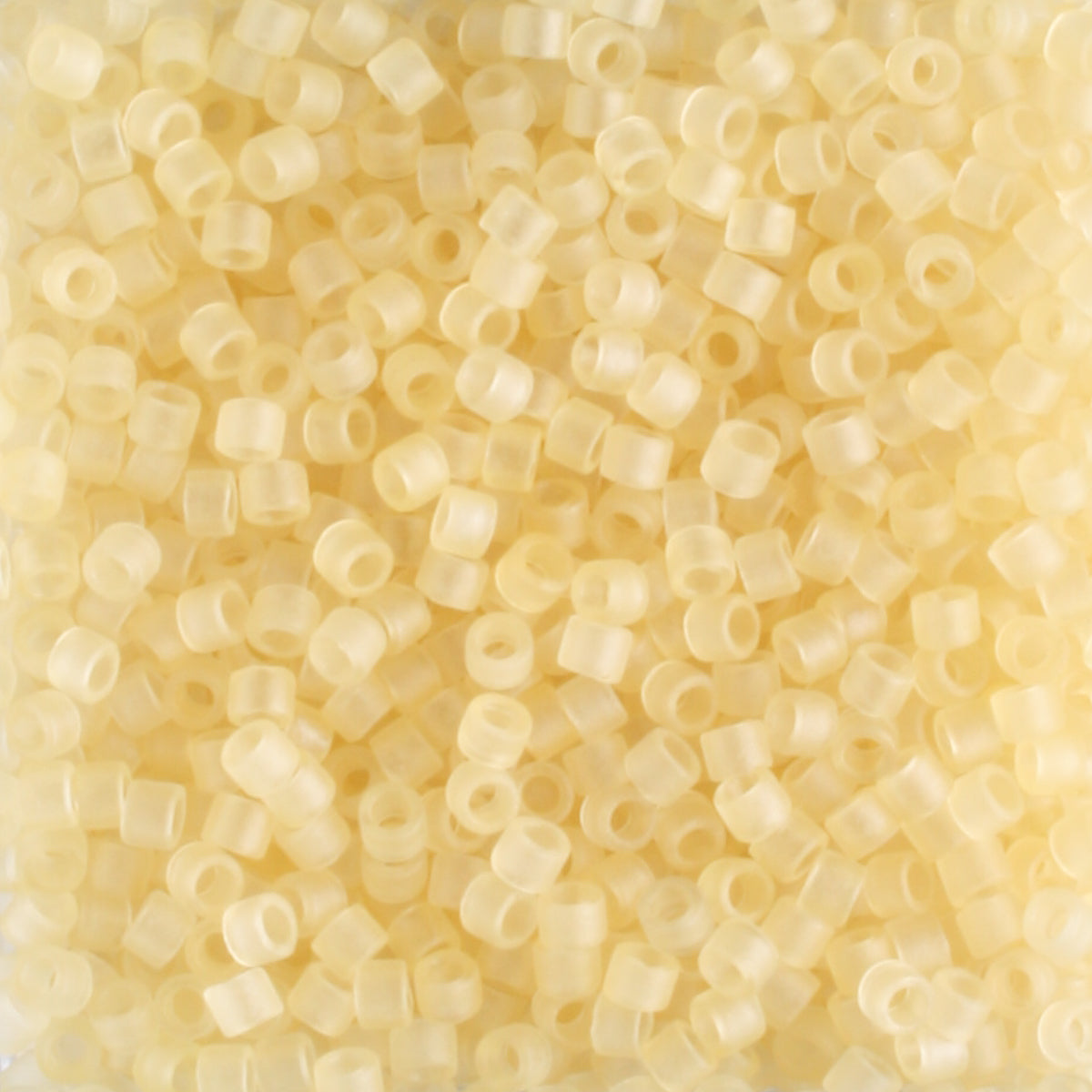 DB0382 Transparent Matte Luster Corn Silk