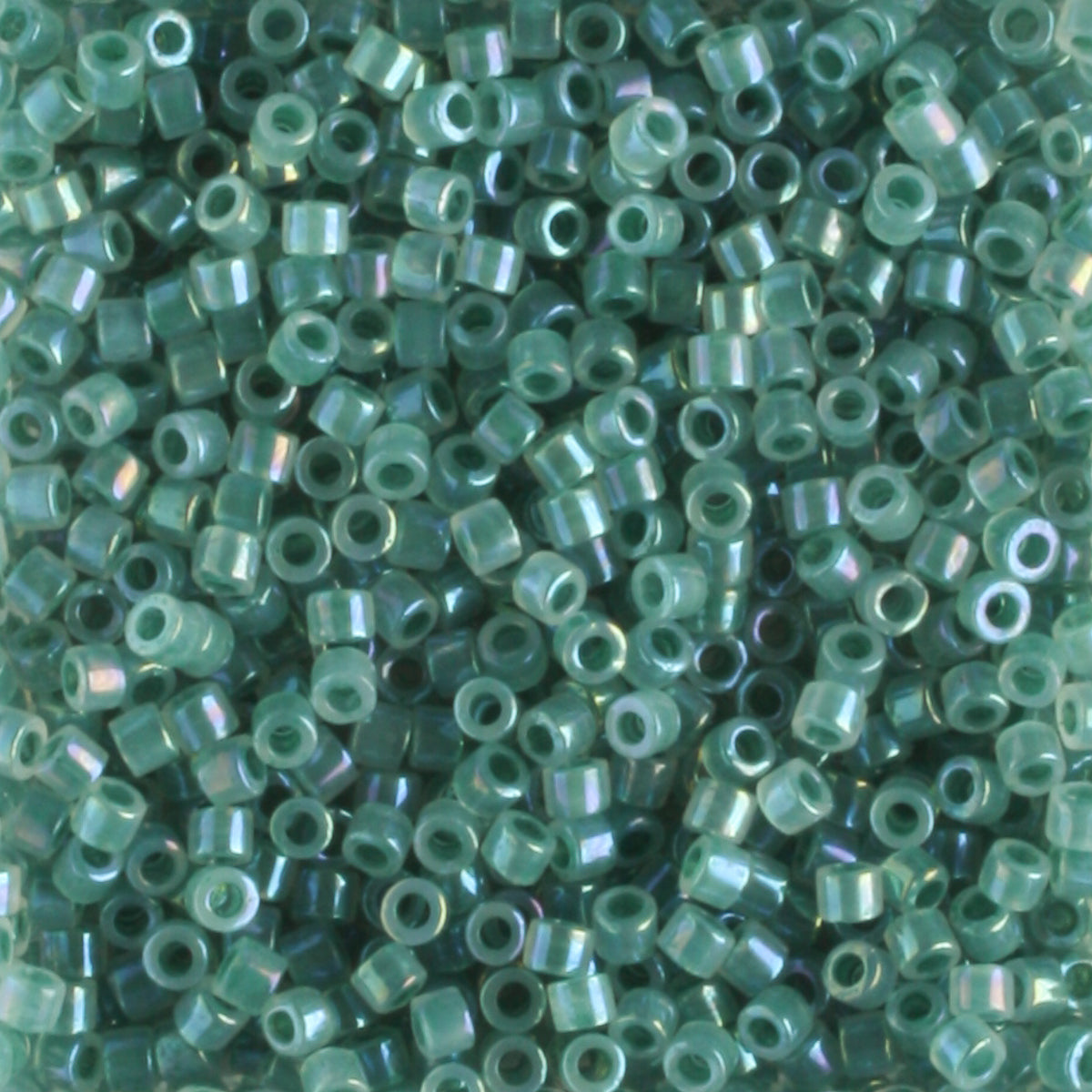 DB1768 Sparkling Rainbow Surf Lined Ivory
