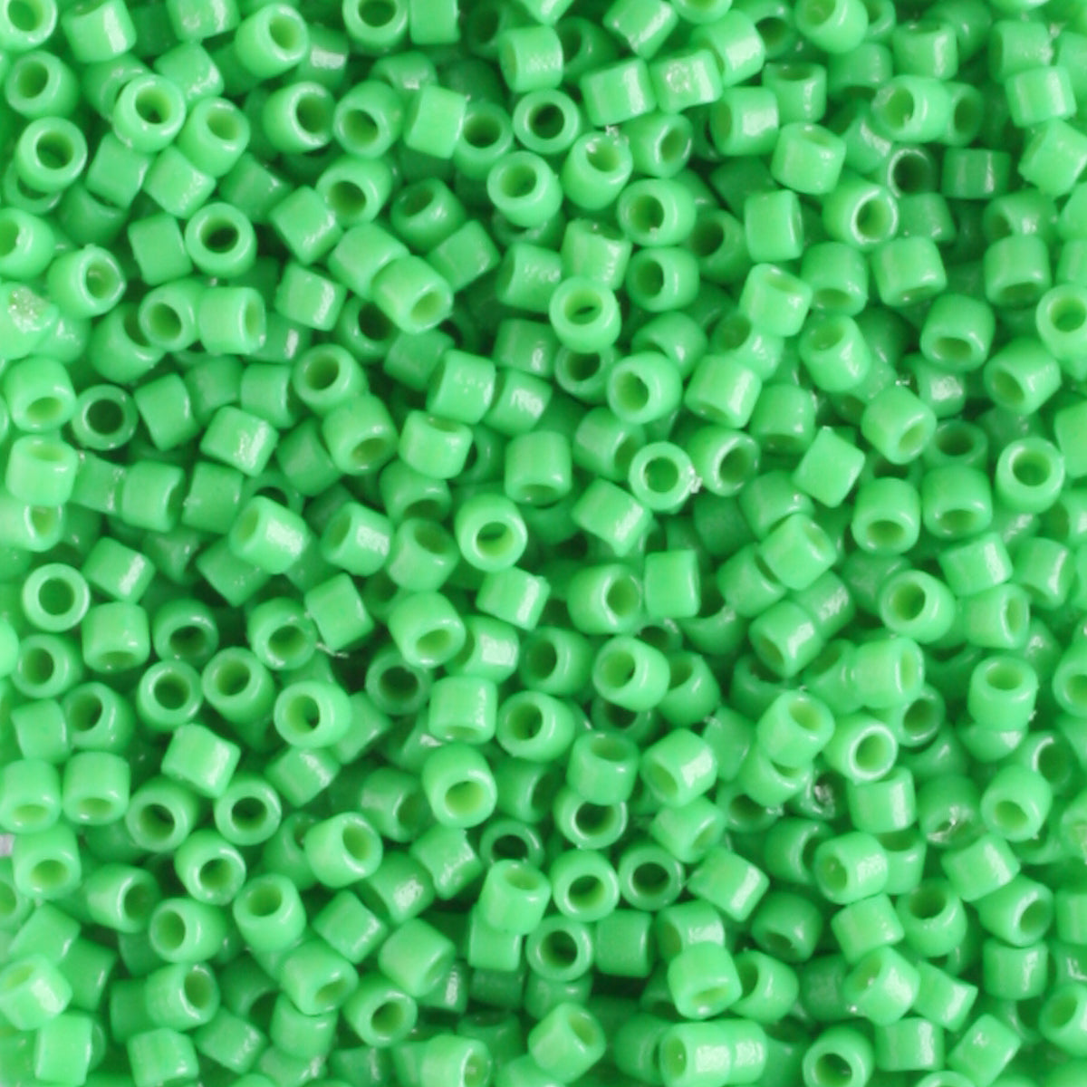 DB2126 Duracoat Opaque Spring Green