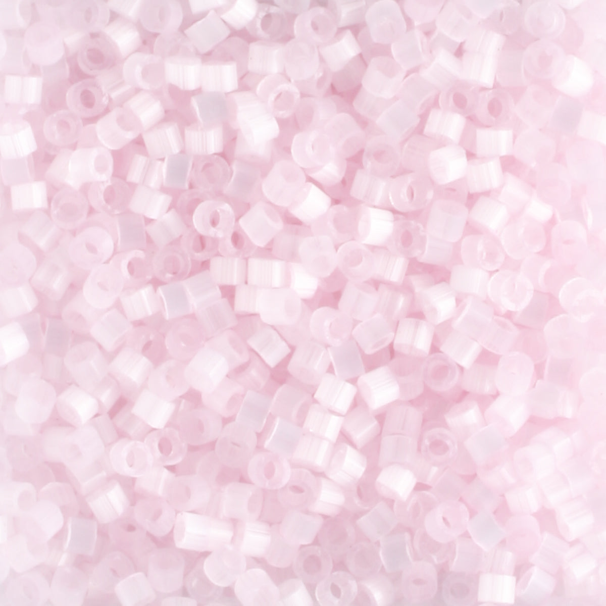 DB0675 Icy Pink Satin