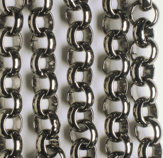 Gunmetal Chain - foot