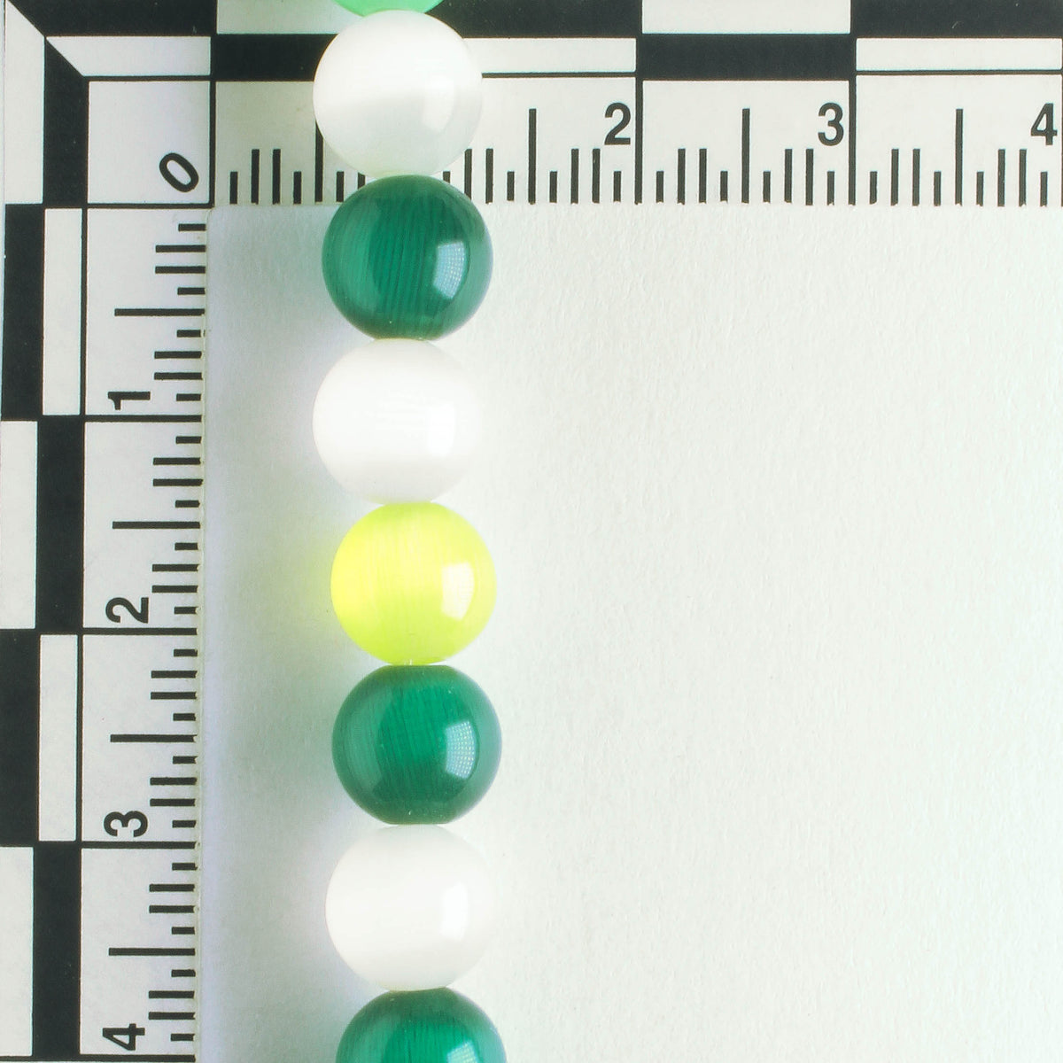 8mm Cat's Eye Glass - 8" strand