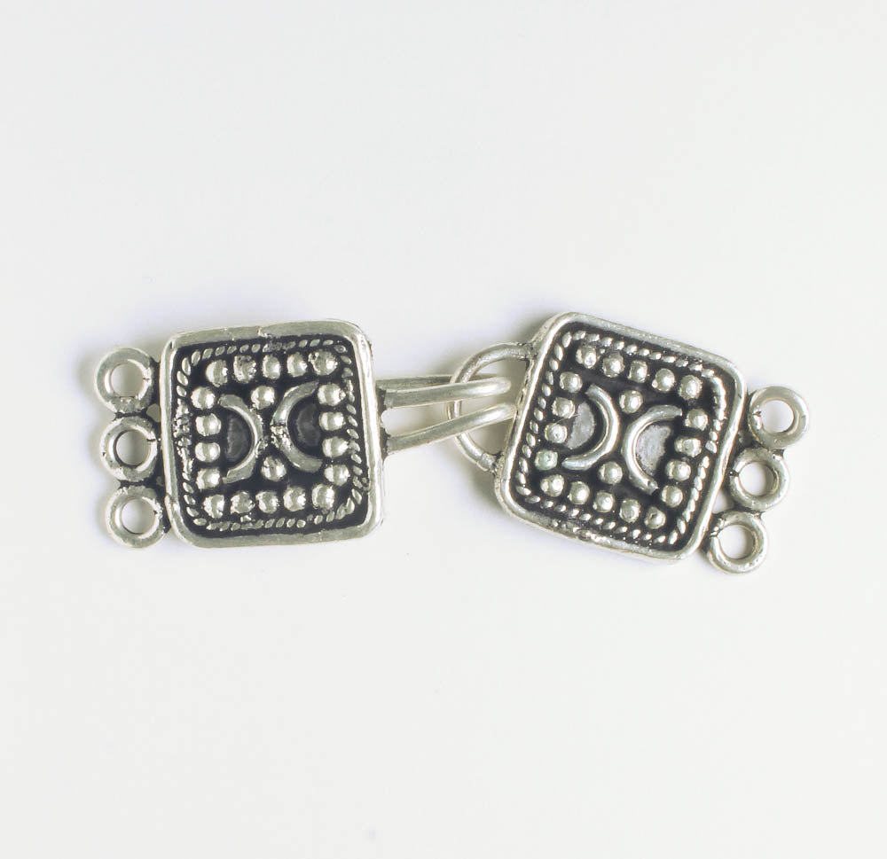 Hook and Eye Clasp 50x15mm