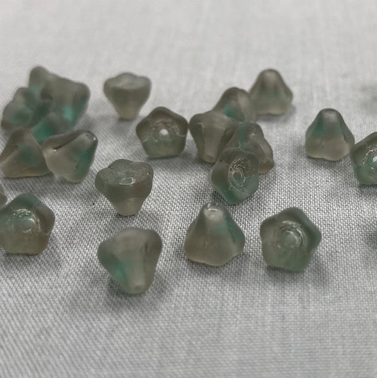 5x6mm Bell Flower - Green/Gray