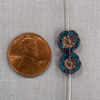 9mm Hibiscus Flower - Pale Blue with Copper