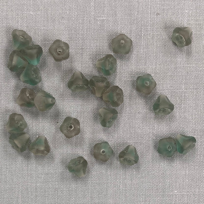5x6mm Bell Flower - Green/Gray