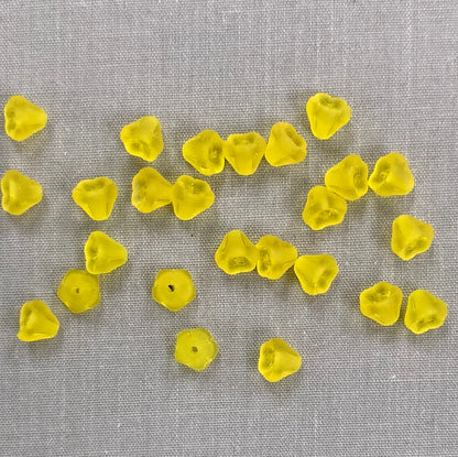 5x6mm Bell Flower - Matte Yellow