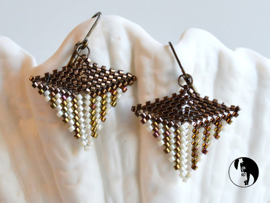 The Kite - an Irregular Polygon and Kite Earrings Pattern - PDF