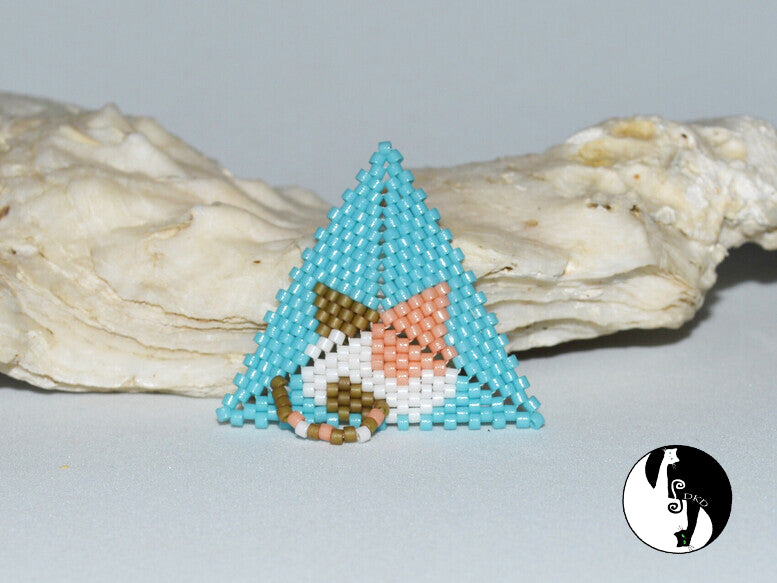 Light Calico Cat Triangle Pattern - PDF
