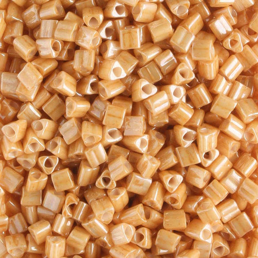 11/0 Triangle Beige - 10 grams