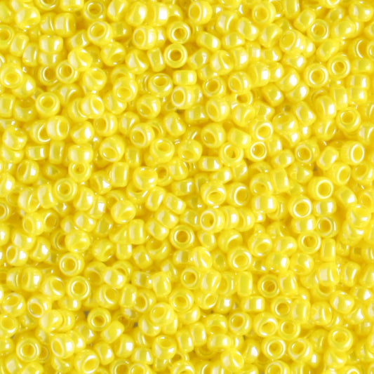 15-0422 Opaque Luster Yellow