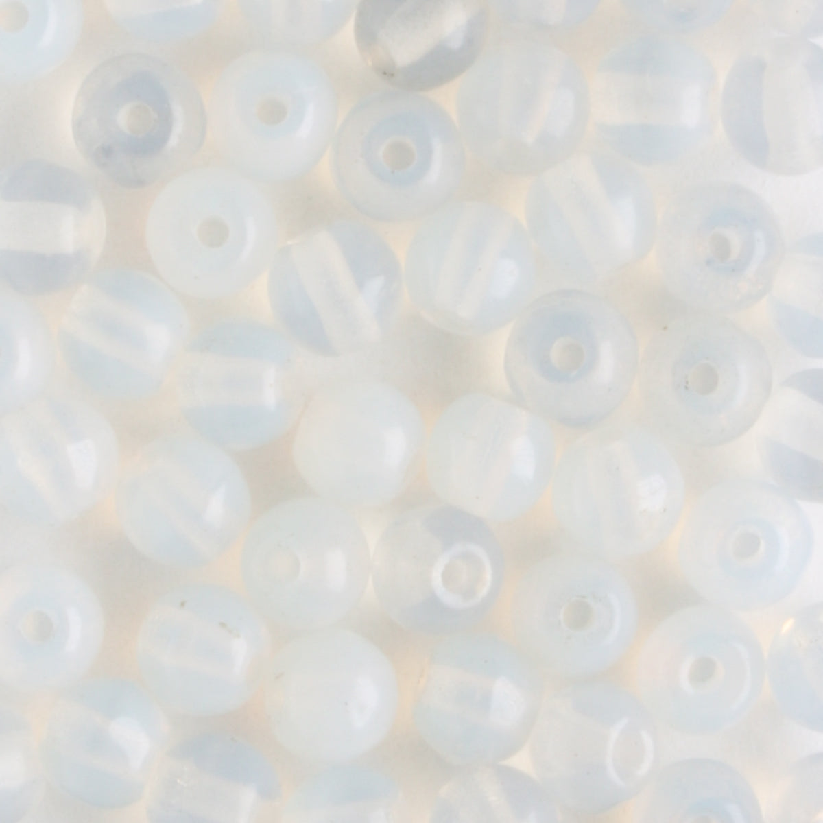 4mm Druk Opalescent - 100 beads