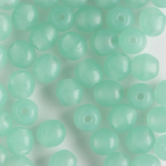 4mm Druk Opaque Green - 100 beads