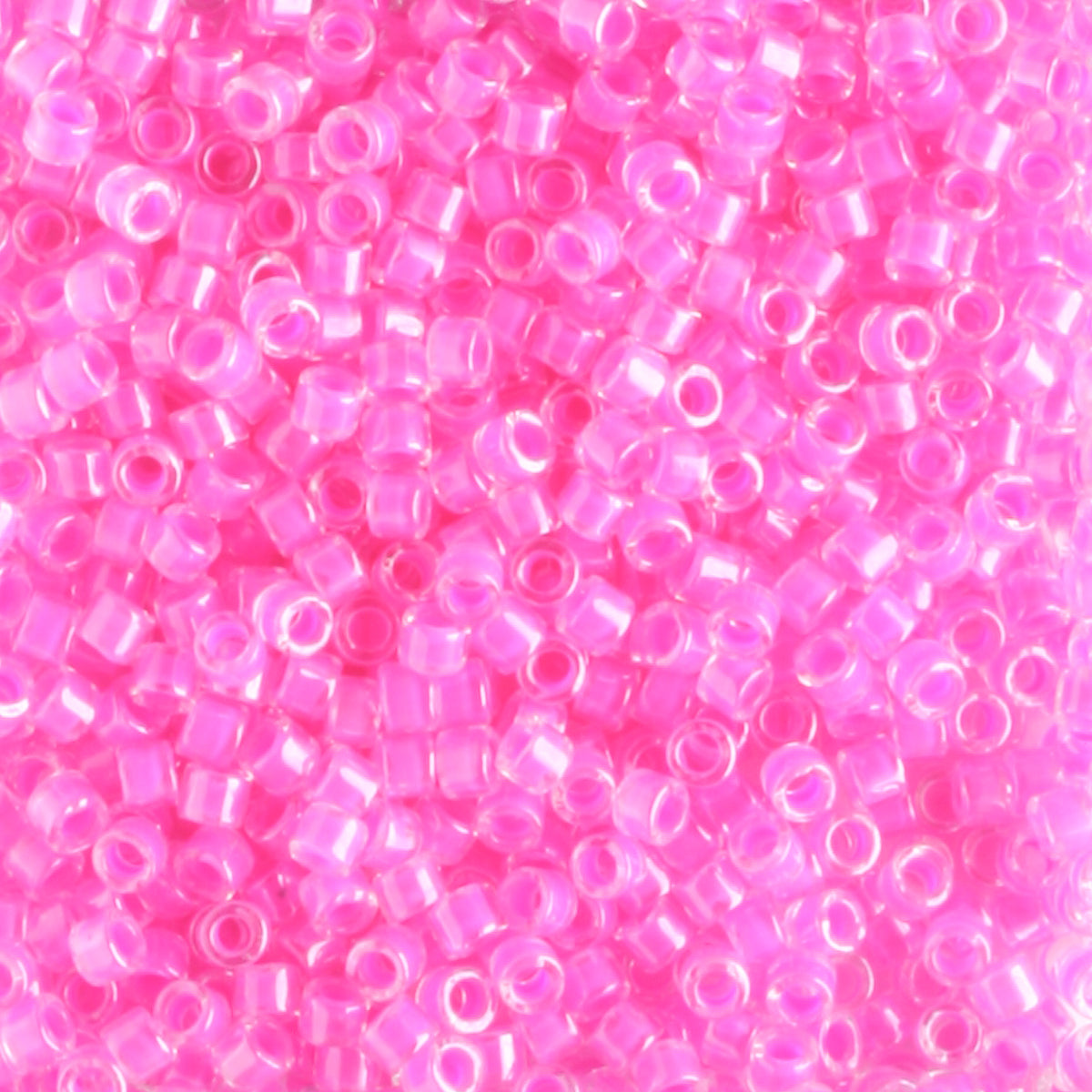 DB2037 Luminous Hot Magenta