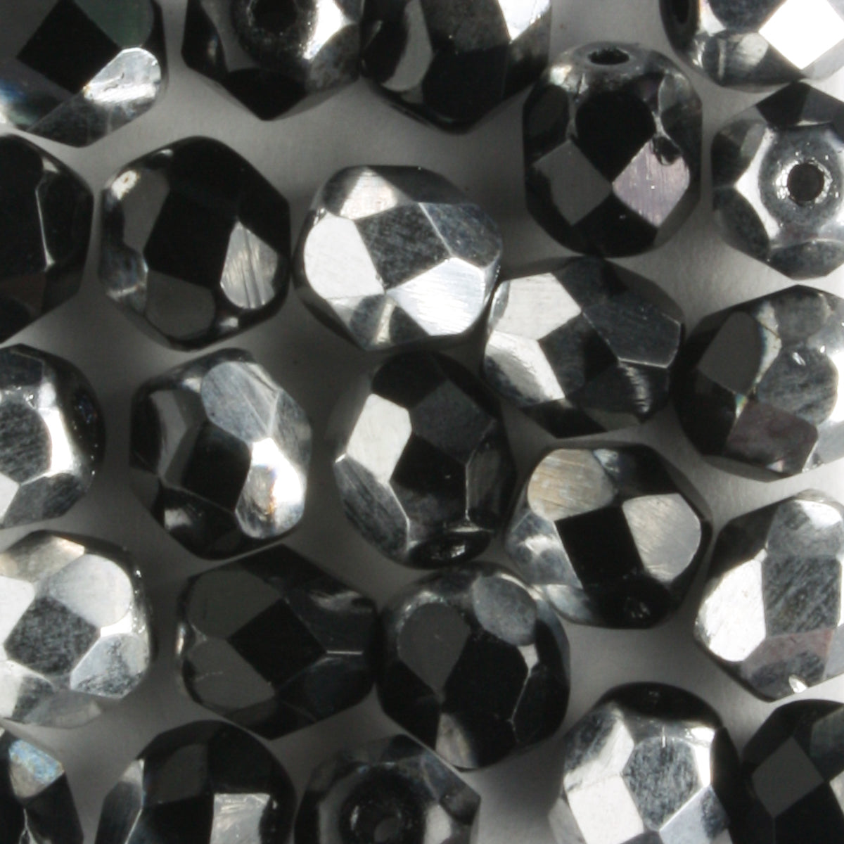 6mm Round Fire Polish Black/Silver