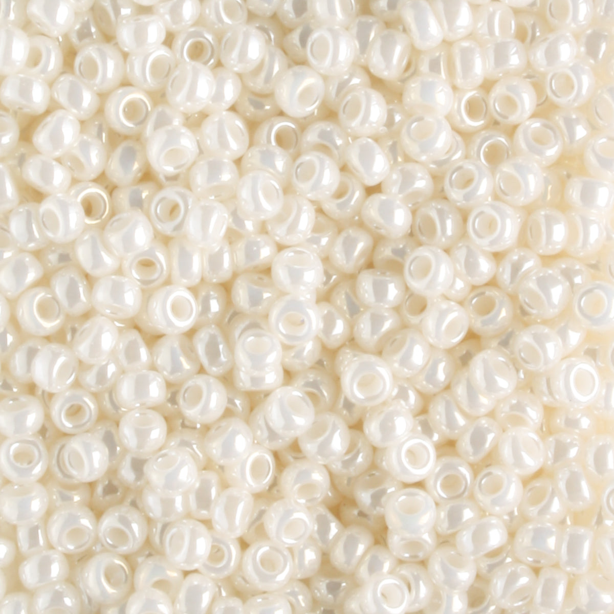 11-0592 Ivory Ceylon