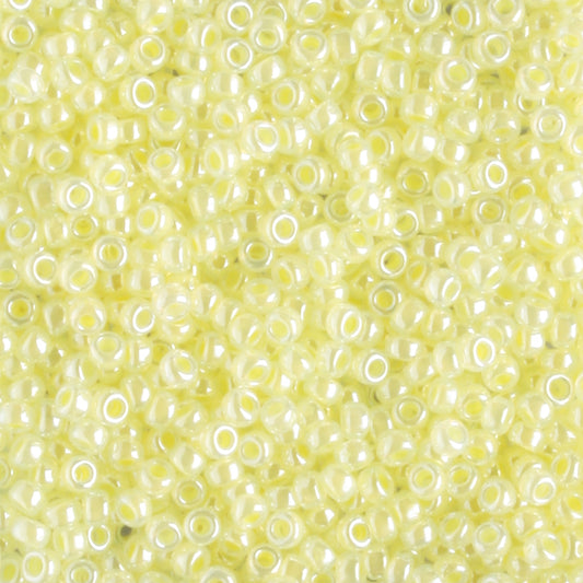 15-0514 Ceylon Light Yellow