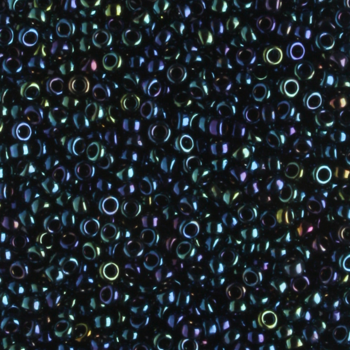 15-0452 Metallic Blackberry