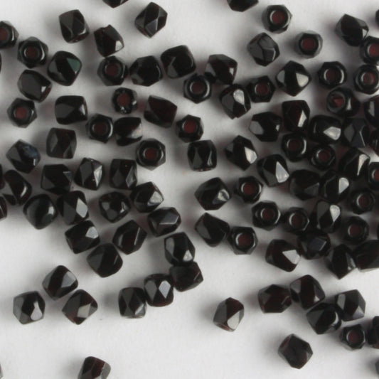 True 2mm Round Fire Polish Jet