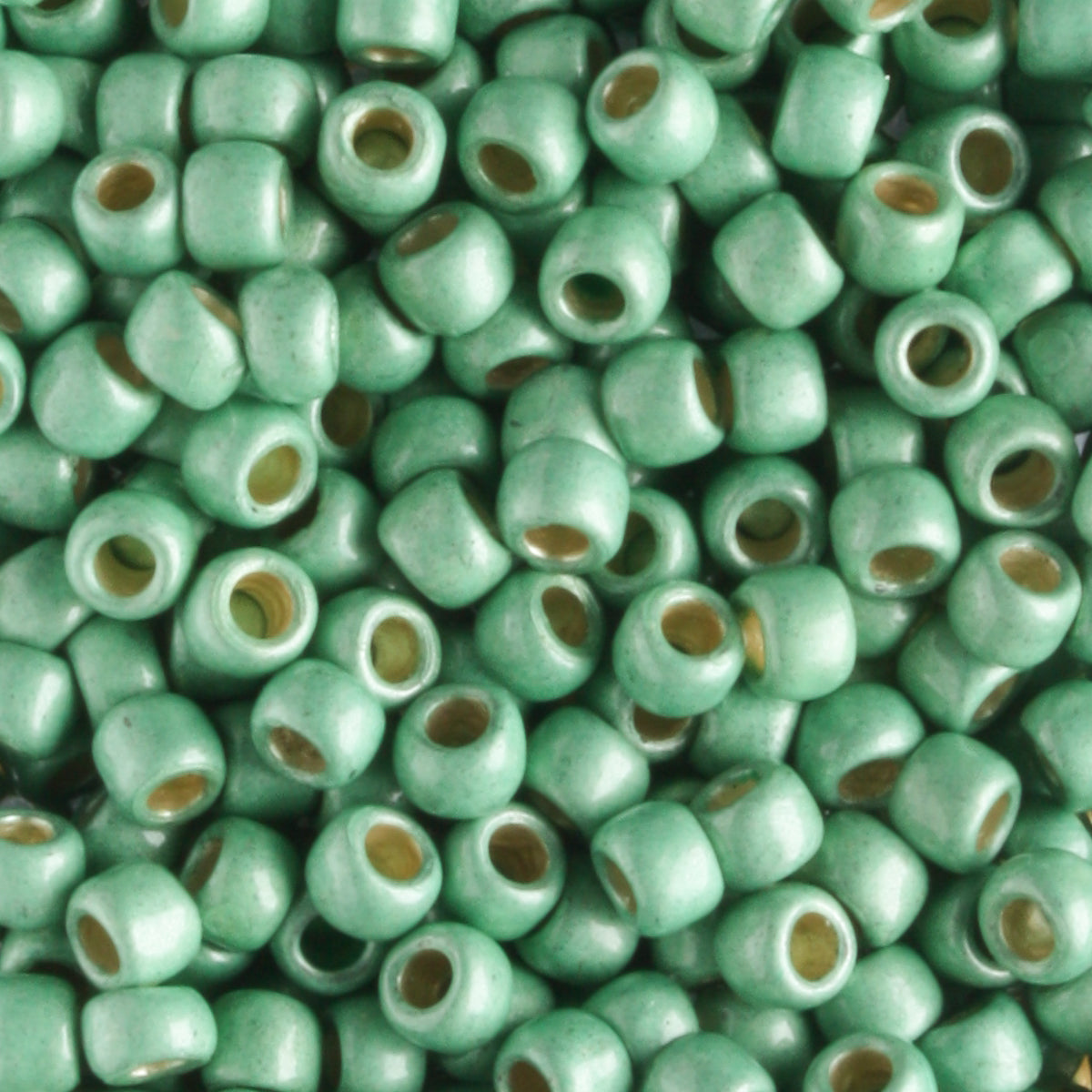 8/0 PermaFinish Galvanized Frosted Mint Green - 10 grams