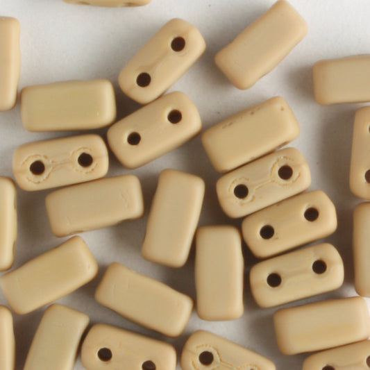 2 Hole Brick Matte French Beige - 50 beads