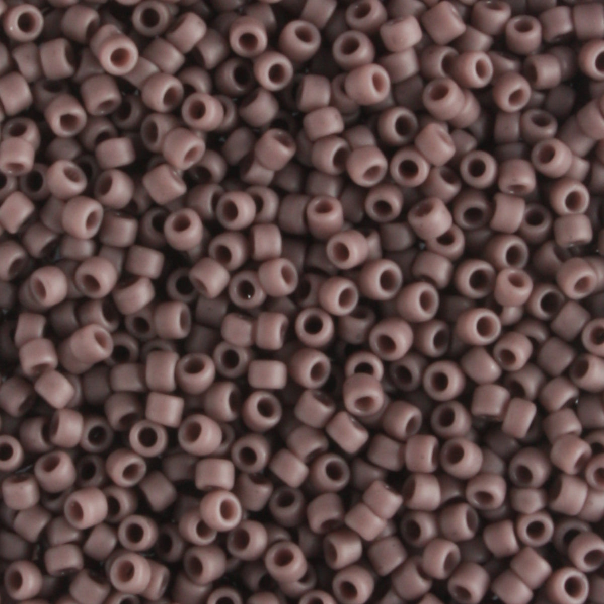 15/0 Semi Glazed Lavender - 5 grams