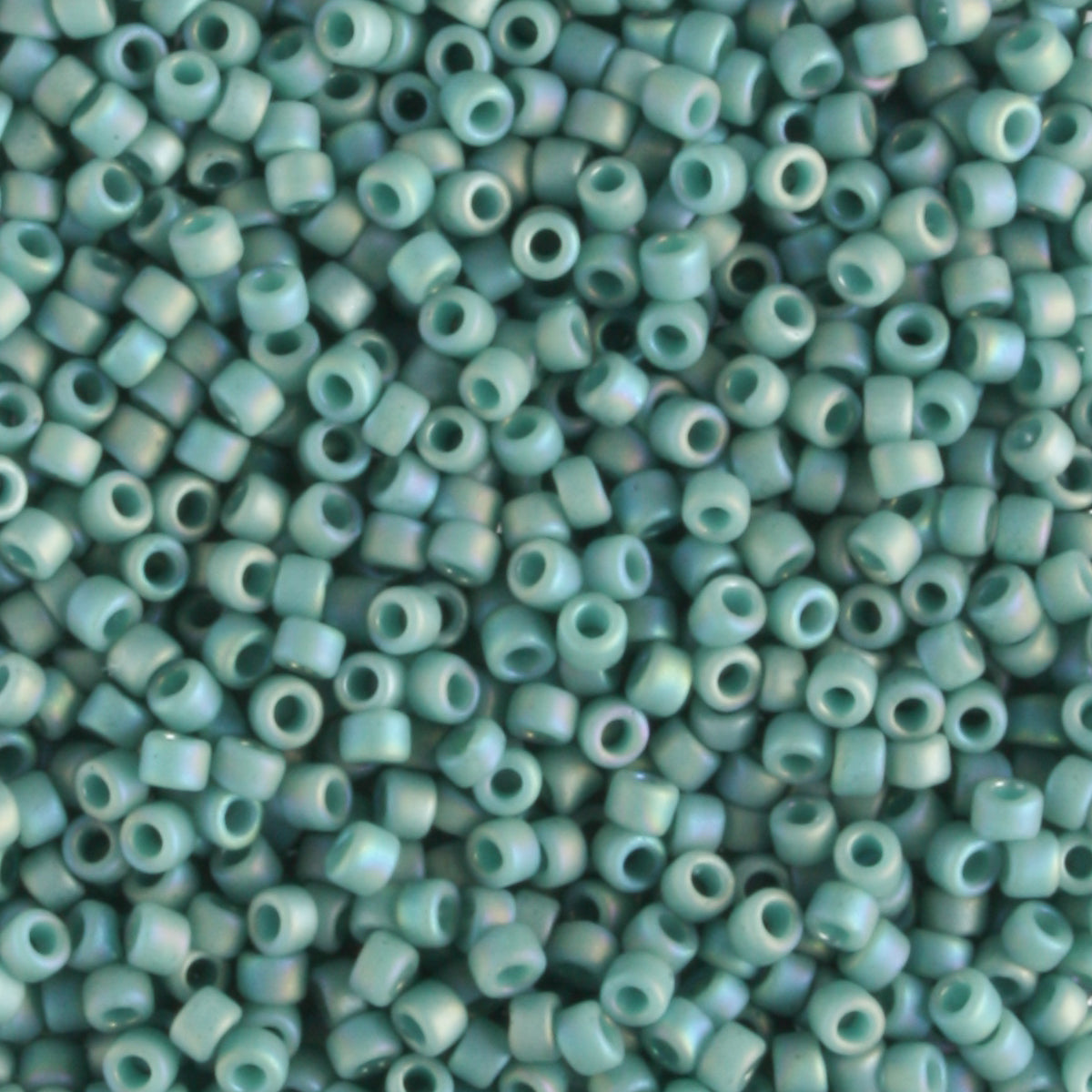 15/0 Semi Glazed Rainbow Turquoise - 5 grams