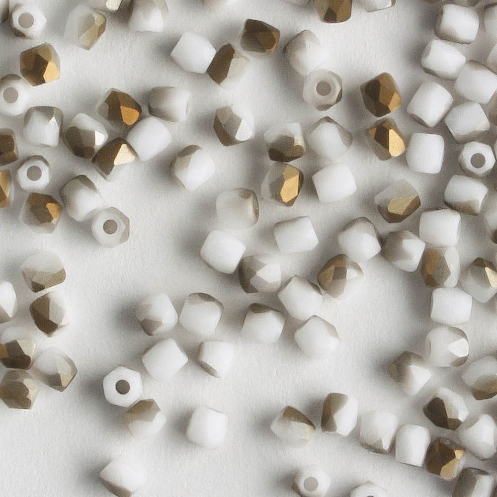 True 2mm Round Fire Polish Chalk White Valenti