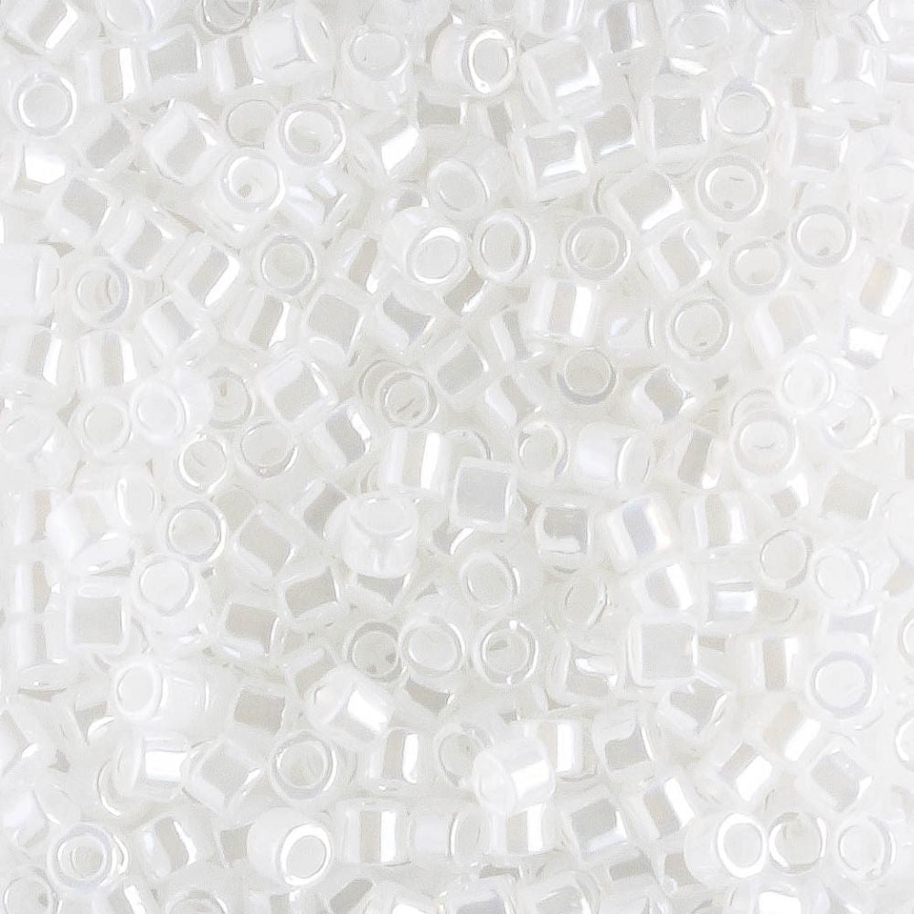 DBM0231 White Pearl