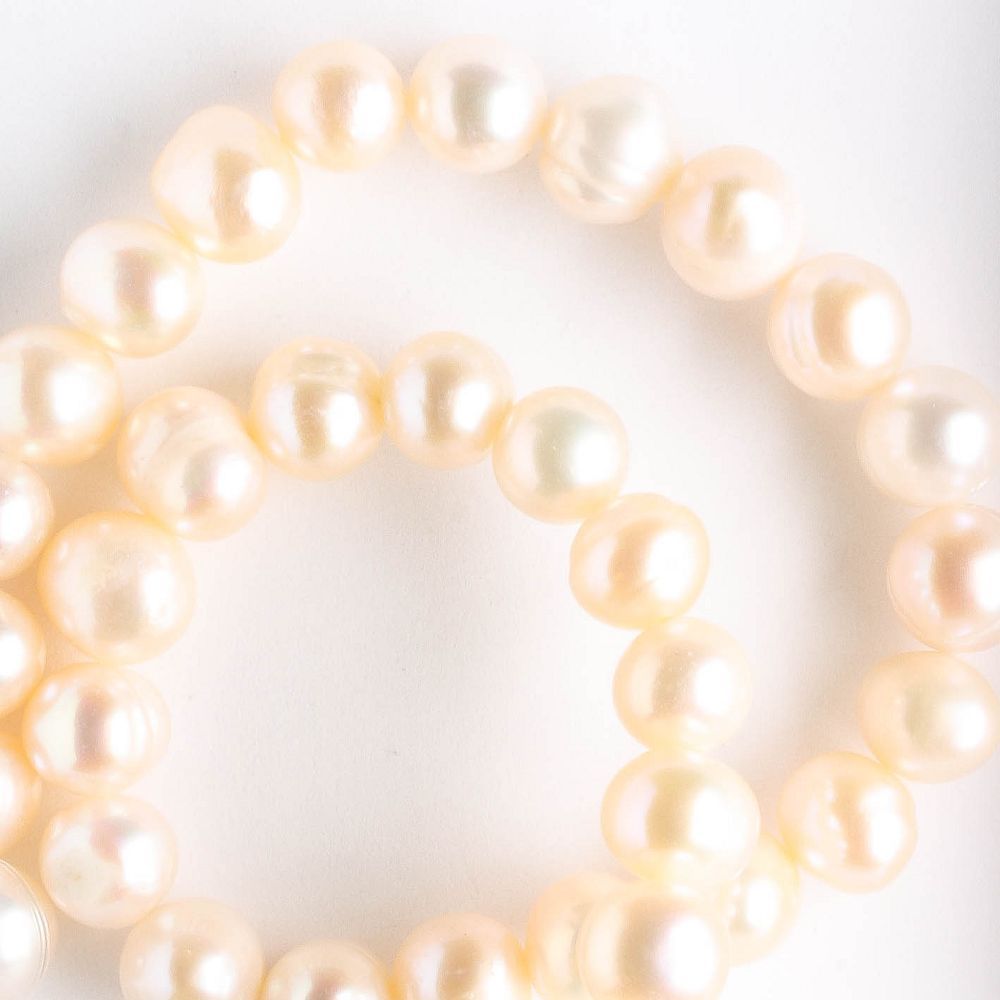 Freshwater Pearls - Dyed - 8" strand