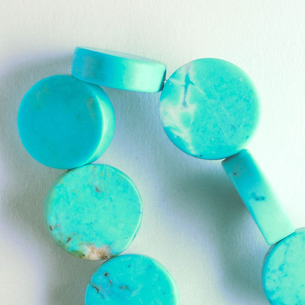 Chalk Turquoise, Dyed - 8" strand