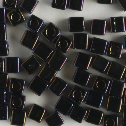 3mm Cube Metallic Brown Iris - 10 grams