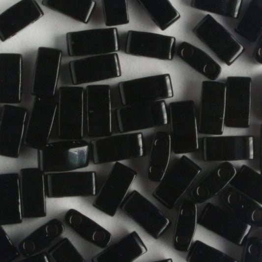 Half Tila Opaque Black