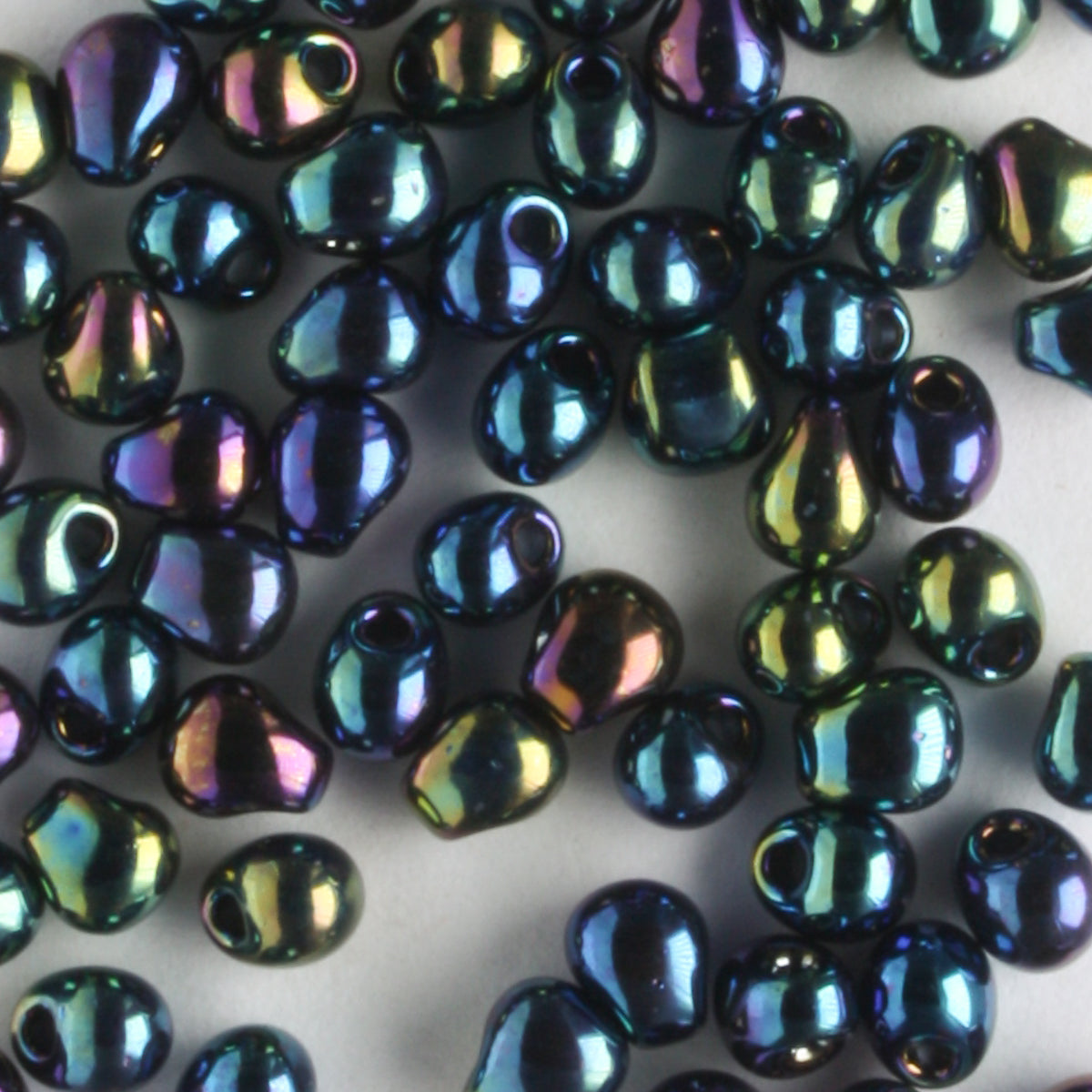 Fringe Bead, Metallic Rainbow Emerald